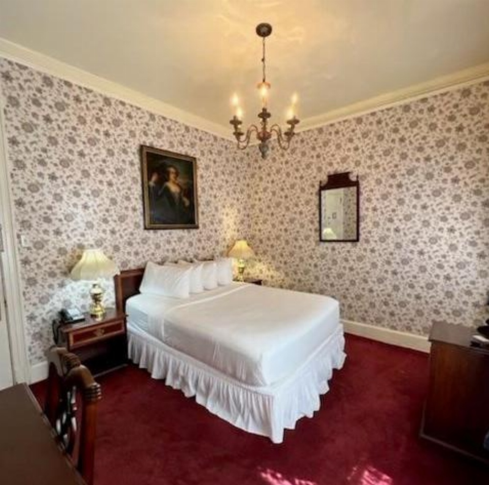 Room image 2
