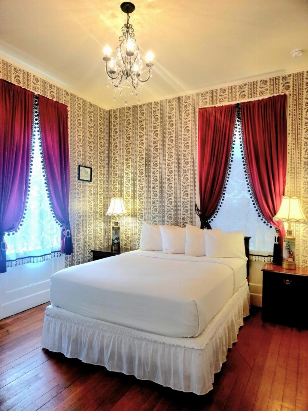 Room image 3